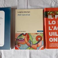 Libri scolastici liceo e università.