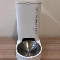 Distributore automatico cibo gatti PetKit