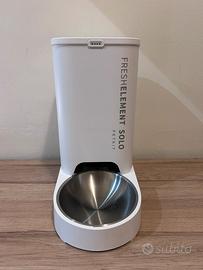 Distributore automatico cibo gatti PetKit