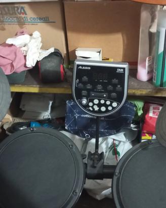 batteria elettrica alesis 