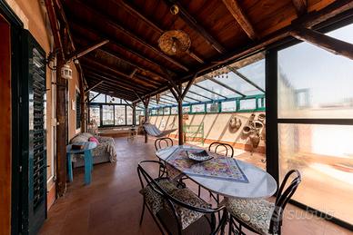 Palazzetto storico Indipendente Mascalucia Centro