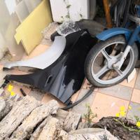 Lotto ricambi auto