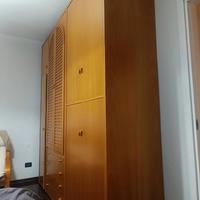 armadio e mobile per sala in legno vero