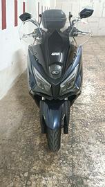 Kymco XTown 300 City