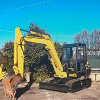 E212 - Escavatore 50 q Yanmar B50