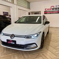VOLKSWAGEN GOLF 8 Style 20 TDI 2023