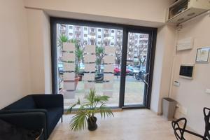 Locale commerciale via Emilia