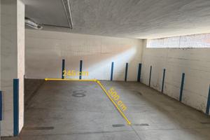 Posto auto coperto centro Quartu pressi scuole