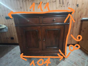 Mobile in legno