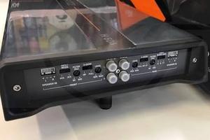 Amplificatore Auto 4 Canali Hertz H 604