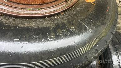 Pneumatici per cartellone