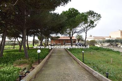 Casa singola vicino al mare con giardino