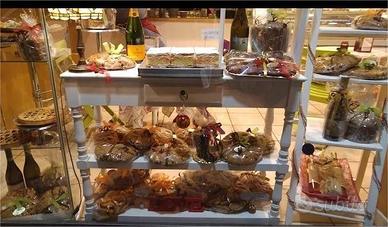 PASTICCERIA CAFFETTERIA SAVONA ( LICENZA SOMMINIST