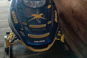 motoslitta Polaris 600 EDGE