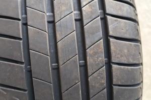 Pneumatici Bridgestone