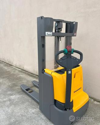 CARRELLO ELEVATORE/STOCCATORE ELETTRICO