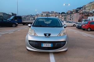 PEUGEOT
107 ('05'-'14')
107 1.4 HDi 5P SWEET YEARS