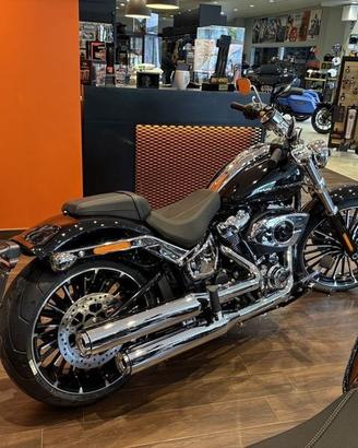 Harley-Davidson Softail Breakout BREAKOUT 117