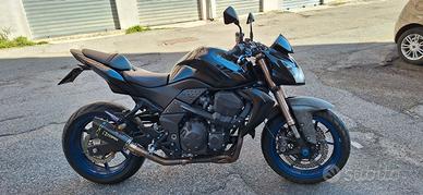 Kawasaki Z750 2011