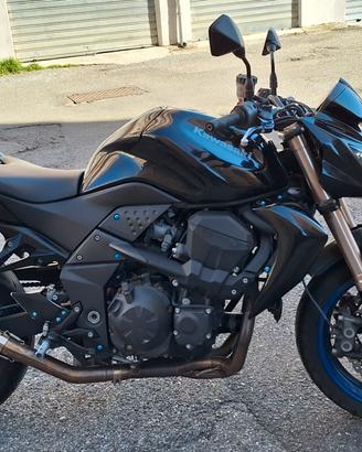 Kawasaki Z750 2011