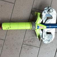 Blocca pedali automobili