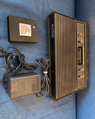 Atari 2600 Darth Vader completo e funzionante