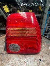 FARO POSTERIORE DESTRO VOLKSWAGEN LUPO ANNO:2001