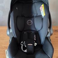 Seggiolino auto CYBEX Cloud G i-Size Moon Black