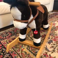 Cavallo a dondolo trudi