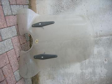 PARABREZZA PER VESPA O MOTORINI D'EPOCA BEN TENUTO