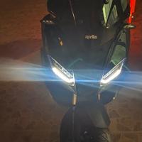 Scooter aprilia sr gt 125