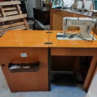 Macchina da cucire Merrit a pedale 