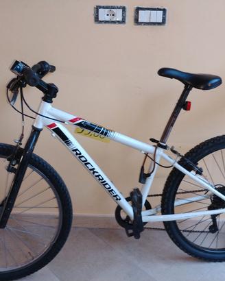 MTB Rockrider ST 100 24" + Antifurto omaggio