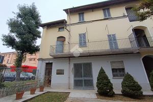 3 LOCALI A LENTATE SUL SEVESO