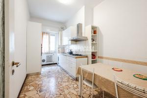 BILOCALE DA RISTRUTTURARE - ZONA FONDAZIONE PRADA