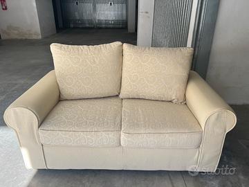 Divano due posti