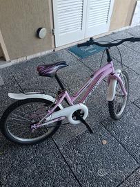 Bicicletta per bambina