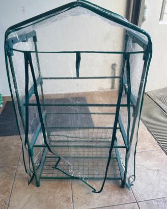 Mini serra 3 ripiani  in metallo +telo trasparente