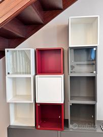 Libreria modulare componibile – 10 cubi colorati