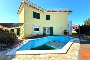 VILLA SINGOLA A BACOLI