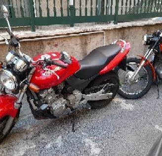 Honda hornet 600