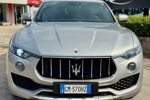 Maserati Levante 3.0D V6 Diesel AWD 250CV SERVICE 