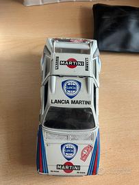 Modellino Lancia Delta S4 Martini 1:24 Bburago 86