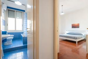 Casa vacanze (- domus mandrolisai cagliari