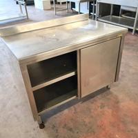 tavolo armadiato con anta scorrevole usato