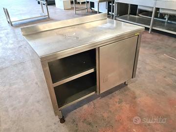 tavolo armadiato con anta scorrevole usato