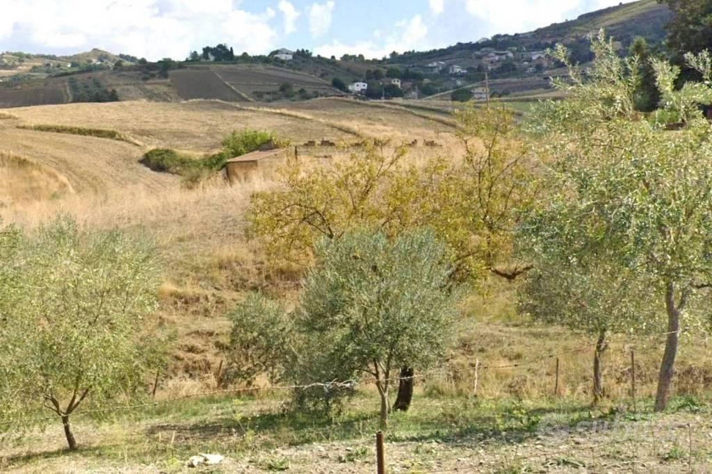 Immobile in asta di 4046 m² a Enna - Vista 3