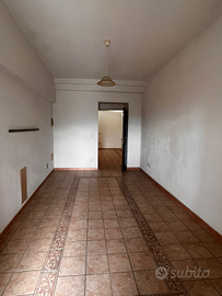 Locale commerciale versatile