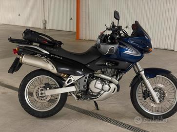 Suzuki 650