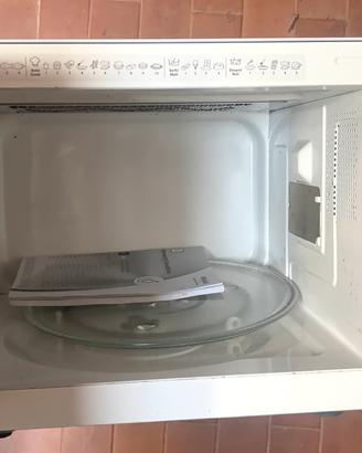 Microonde whirlpool cook 25